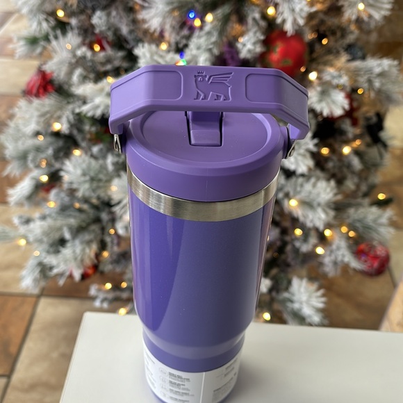 30oz BNWT STANLEY Classic flip straw tumbler in DAHLIA SHIMMER - Picture 2 of 4